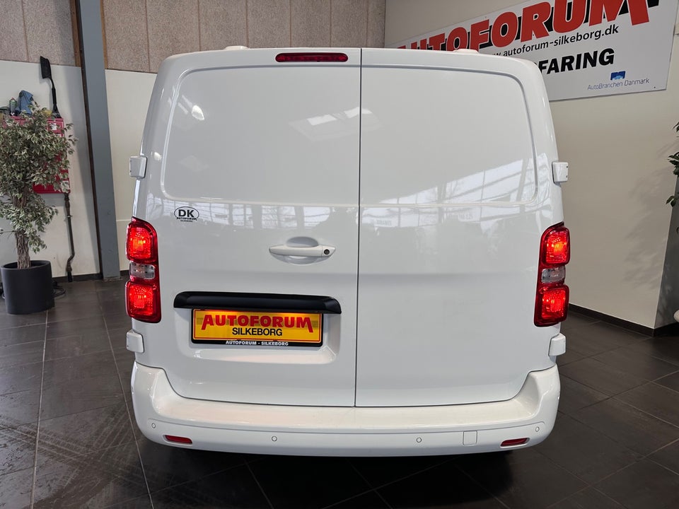 Peugeot Expert 2,0 BlueHDi 144 L2 Premium EAT8 Van