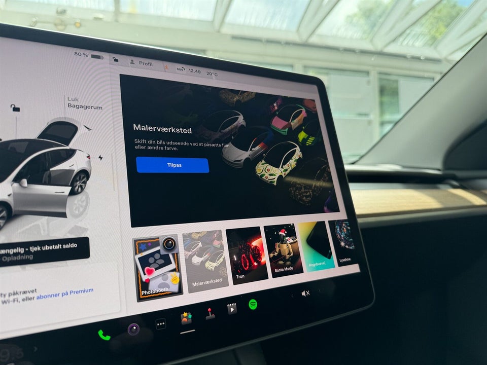 Tesla Model Y Long Range AWD 5d