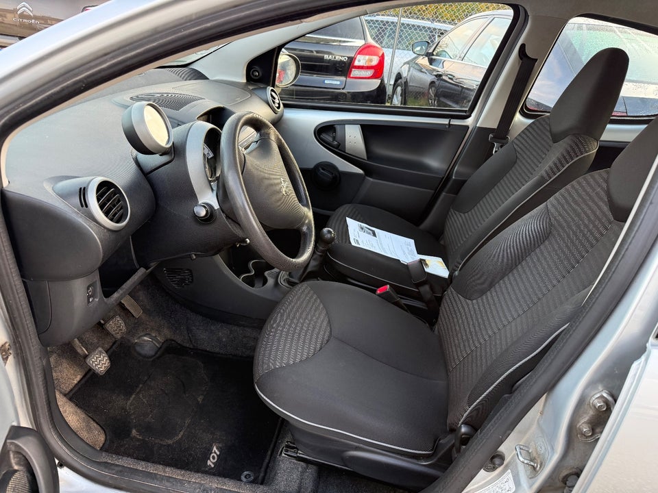 Peugeot 107 1,0 Cool 5d