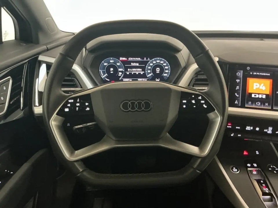 Audi Q4 e-tron 45 S-line 5d
