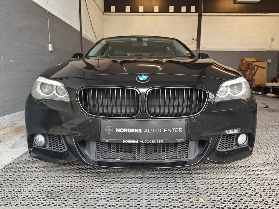 BMW 523i 3,0 Touring aut. 5d