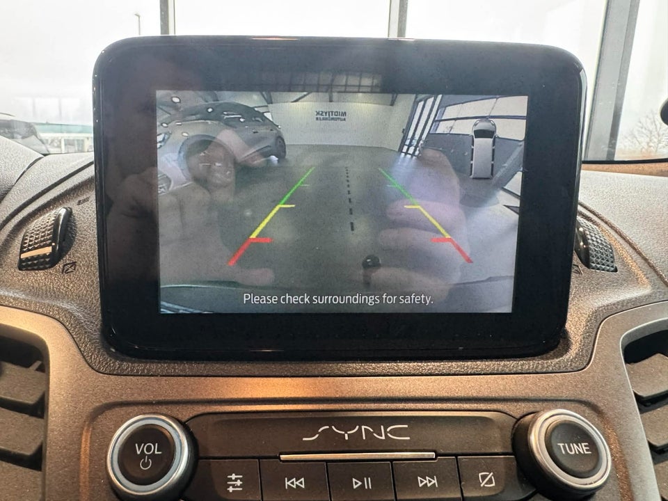 Ford Transit Connect 1,5 EcoBlue Active lang