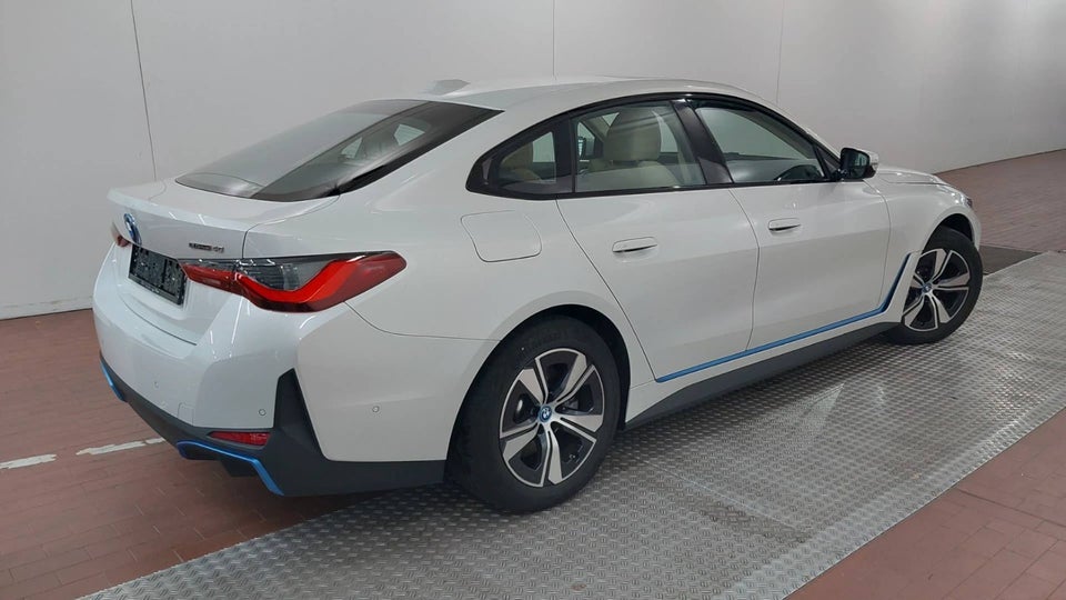 BMW i4 eDrive40 5d