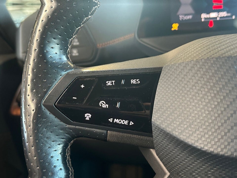 Cupra Born 58  5d