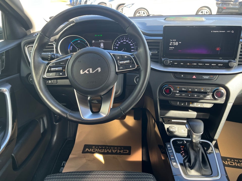 Kia Ceed 1,6 PHEV Prestige SW DCT 5d