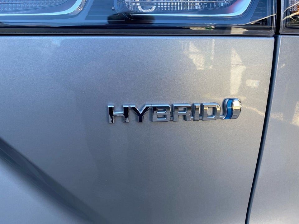 Toyota Corolla Cross 2,0 Hybrid Style Comfort CVT 5d