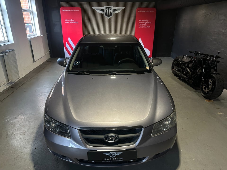 Hyundai Sonata 2,4 GLS 4d