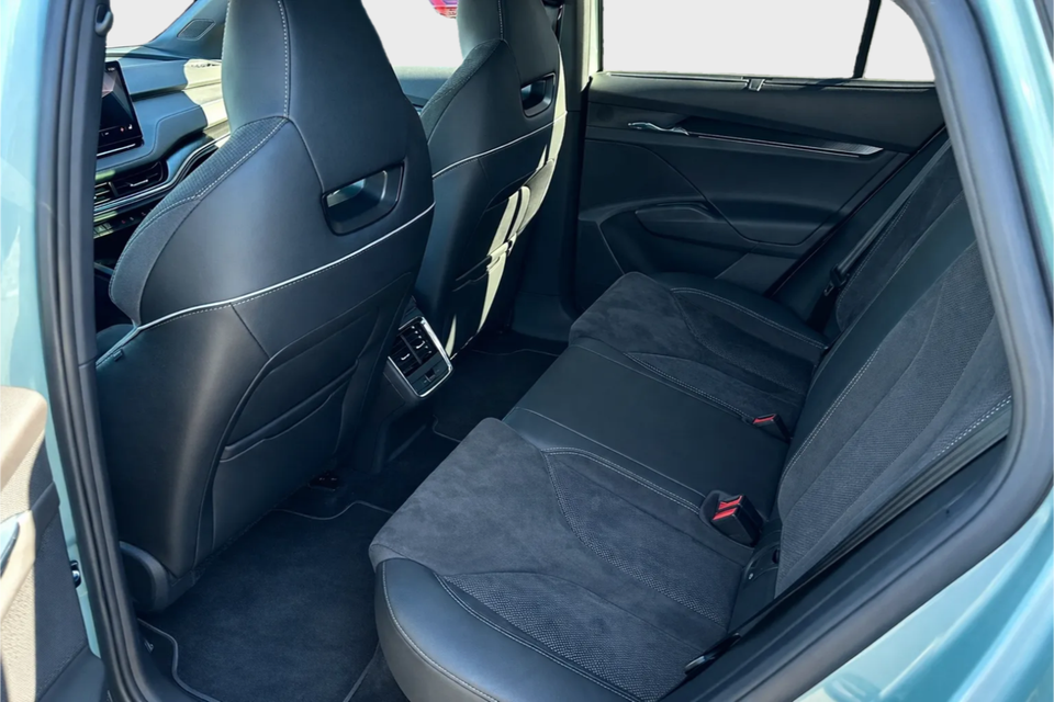 Skoda Enyaq 80x iV Sportline 5d