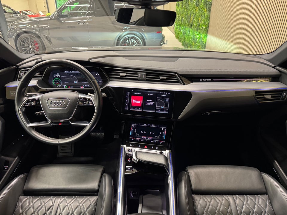 Audi e-tron 55 S-line Sportback quattro 5d