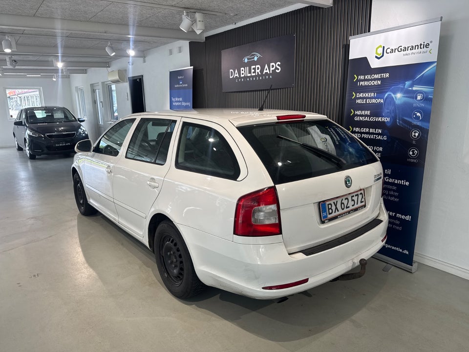 Skoda Octavia 1,6 TDi 105 Ambiente Combi GreenLine 5d