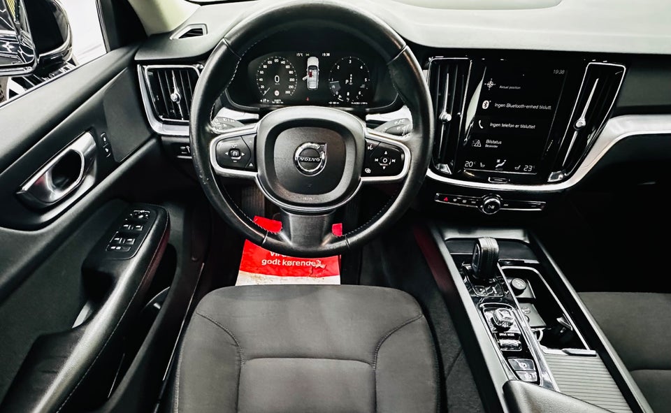 Volvo V60 2,0 B4 197 Momentum aut. 5d