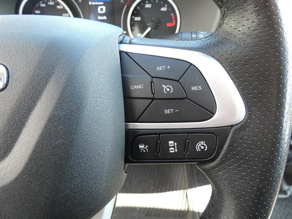 Iveco Daily 3,0 35S18 18m³ Van AG8