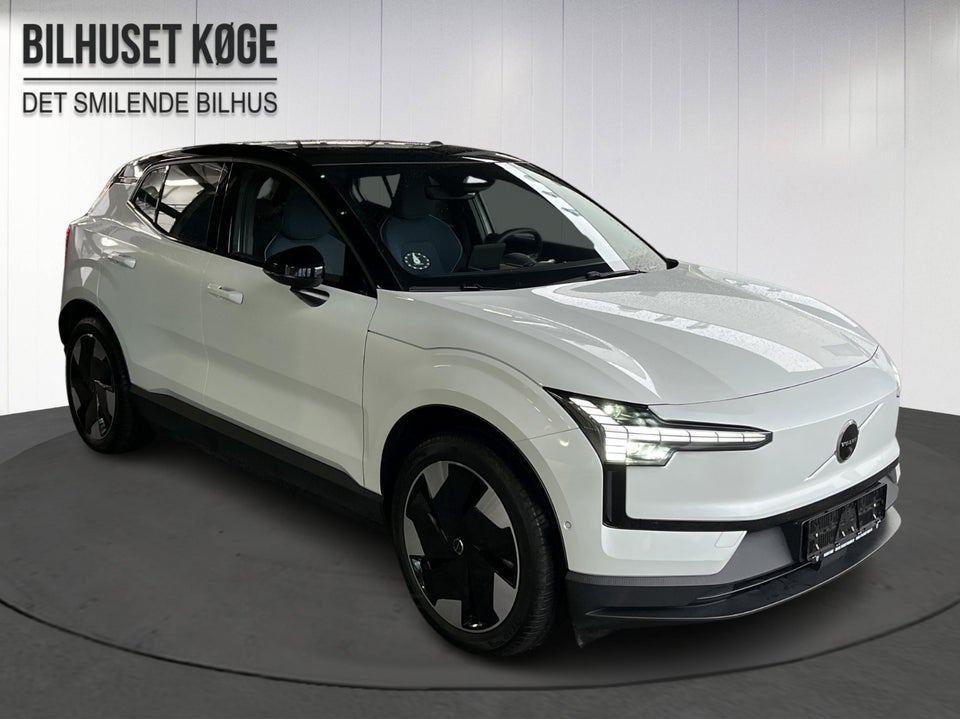 Volvo EX30 Extended Range Ultra 5d