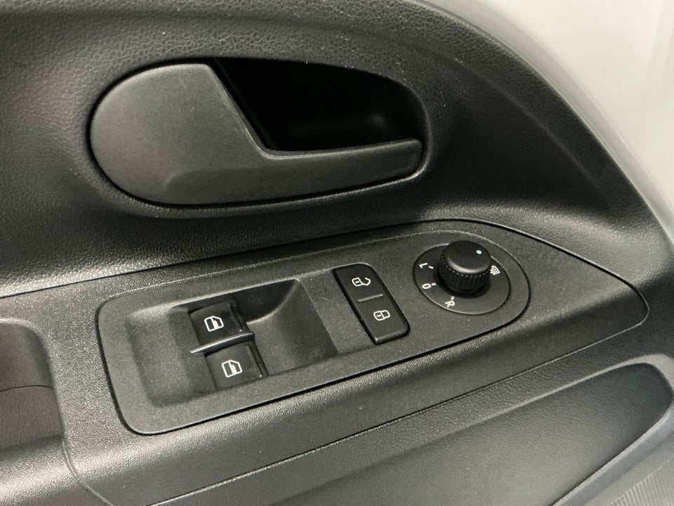 VW e-Up! Move Up! 5d