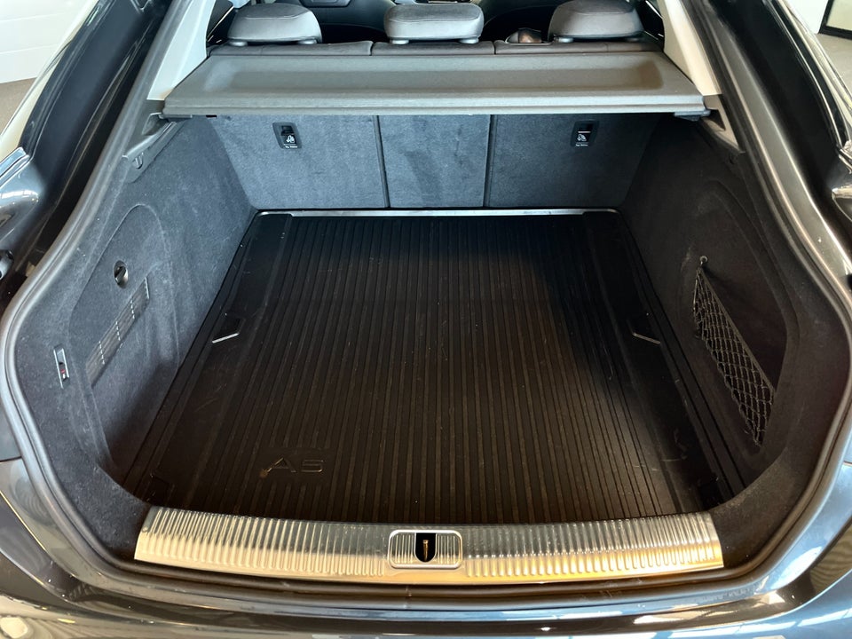 Audi A5 40 TFSi Advanced Prestige Sportback S-tr. 5d