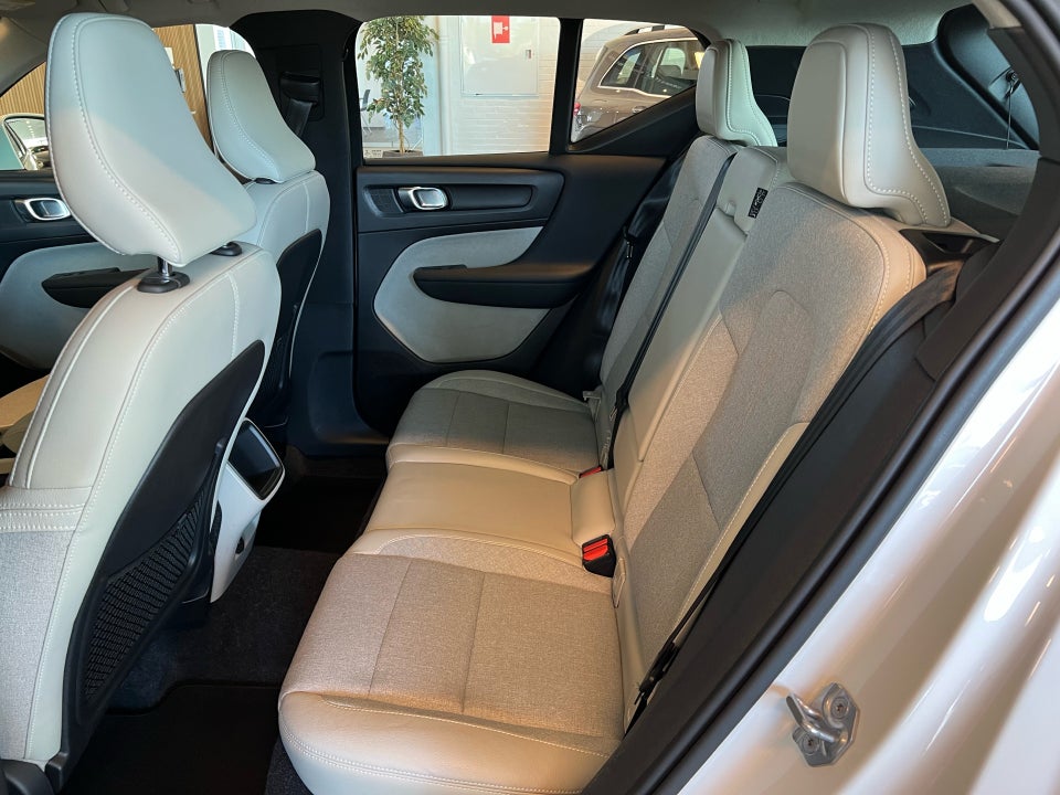 Volvo XC40 2,0 D3 150 Momentum aut. 5d