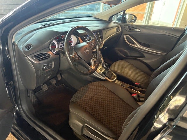 Opel Astra 1,2 T 110 Enjoy Sports Tourer 5d