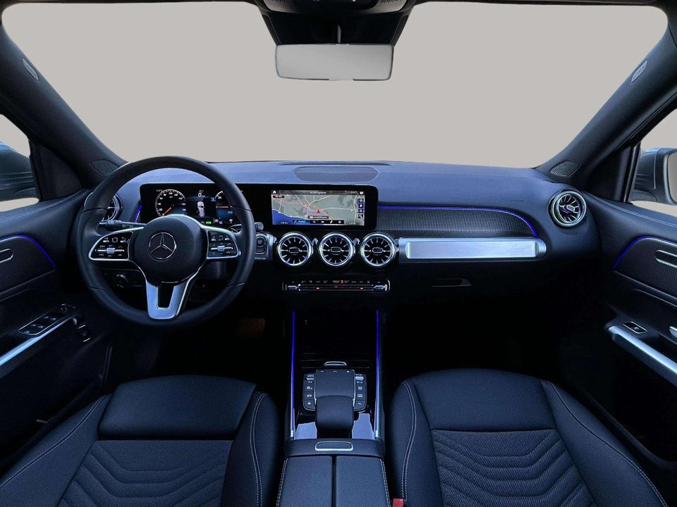 Mercedes EQB300 Progressive 4Matic 7prs 5d