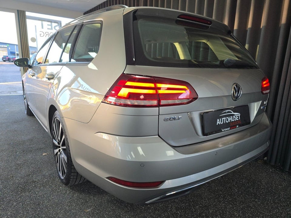 VW Golf VII 1,5 TSi 130 Comfortline Variant DSG 5d