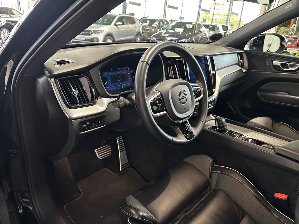 Volvo XC60 2,0 T6 ReCharge R-Design aut. AWD 5d