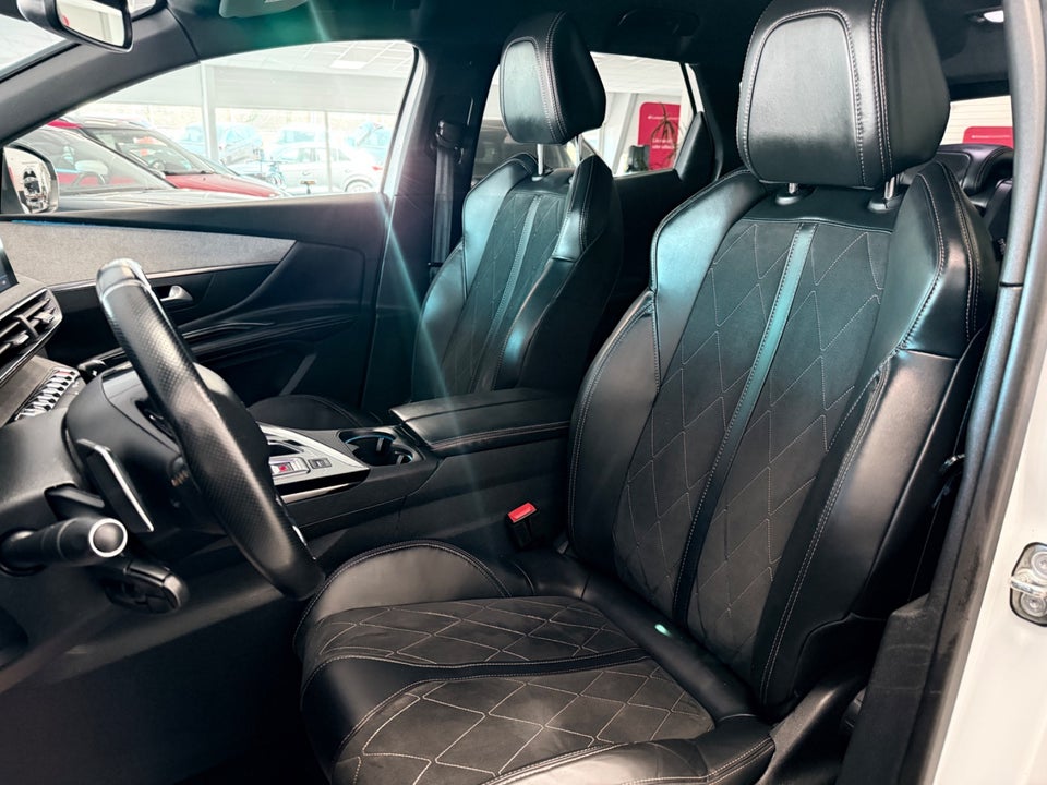 Peugeot 3008 2,0 BlueHDi 180 GT EAT6 5d