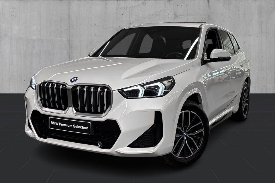 BMW iX1 xDrive30 M-Sport 5d