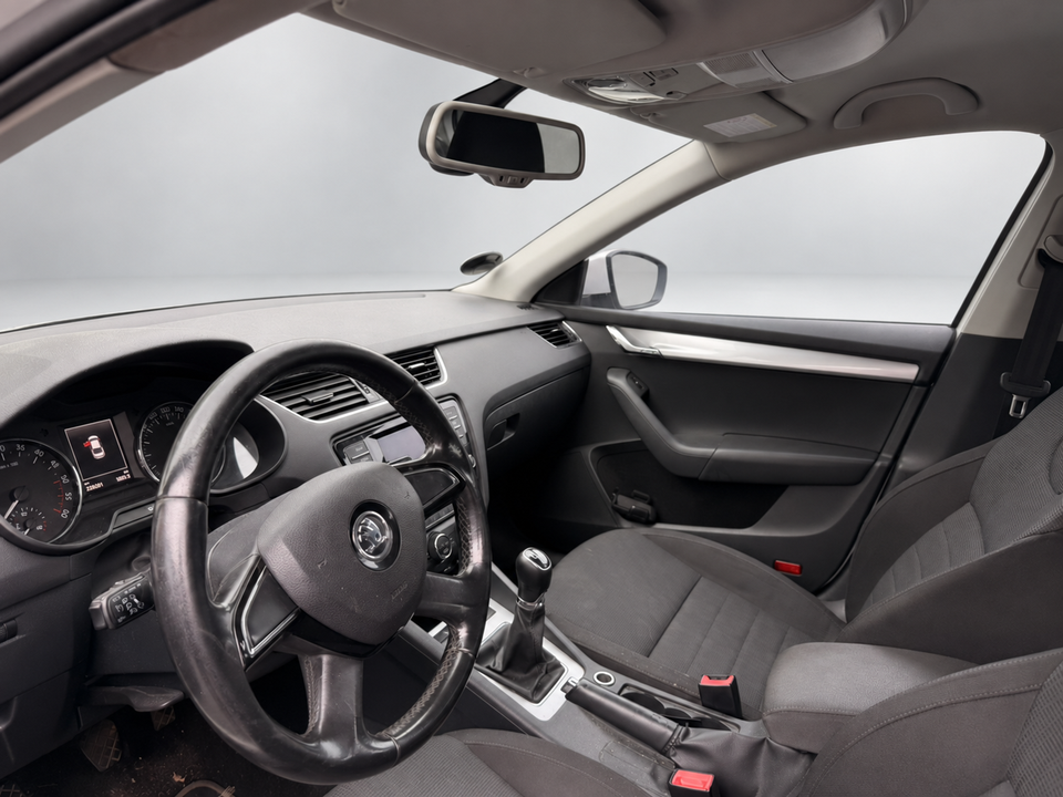 Skoda Octavia 2,0 TDi 150 Elegance 5d