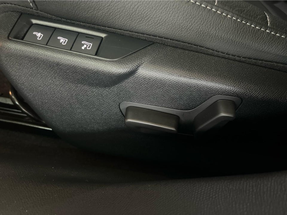 Citroën ë-C4 50 Shine 5d