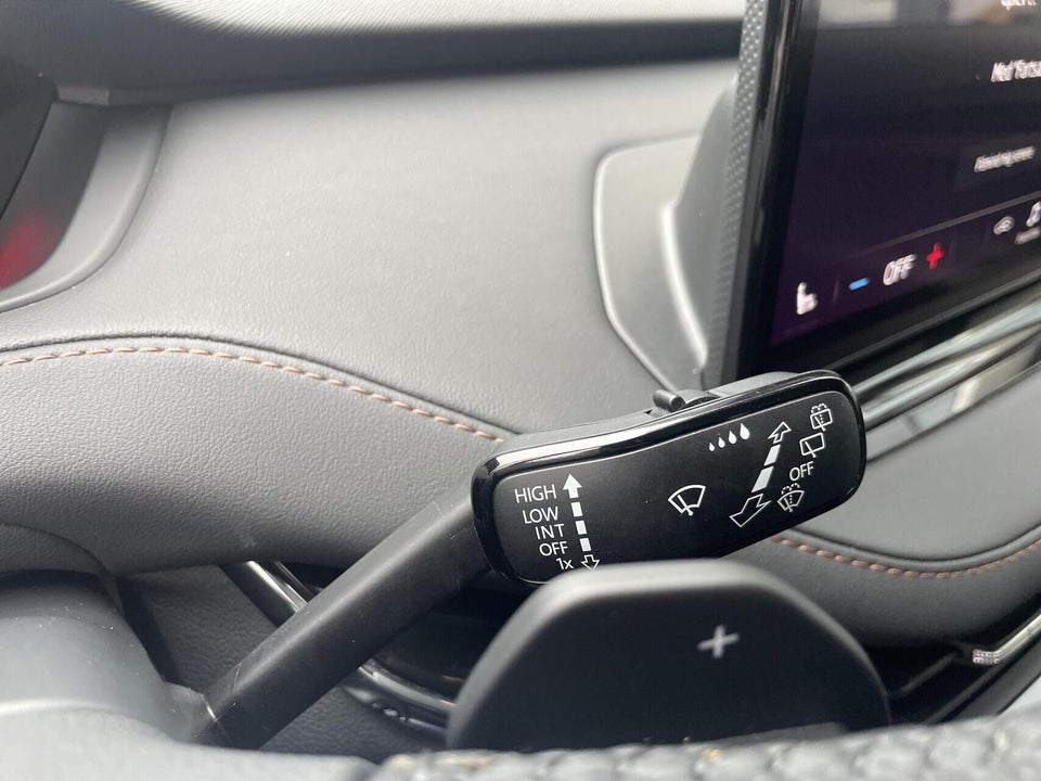 Skoda Enyaq 80 iV Suite 5d