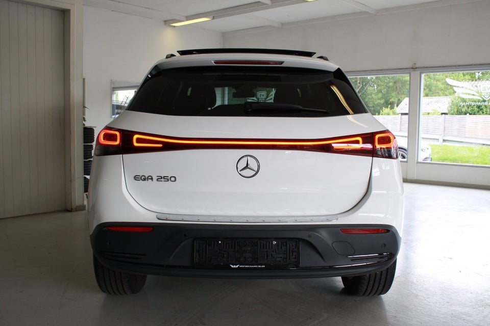 Mercedes EQA250 Progressive Line 5d