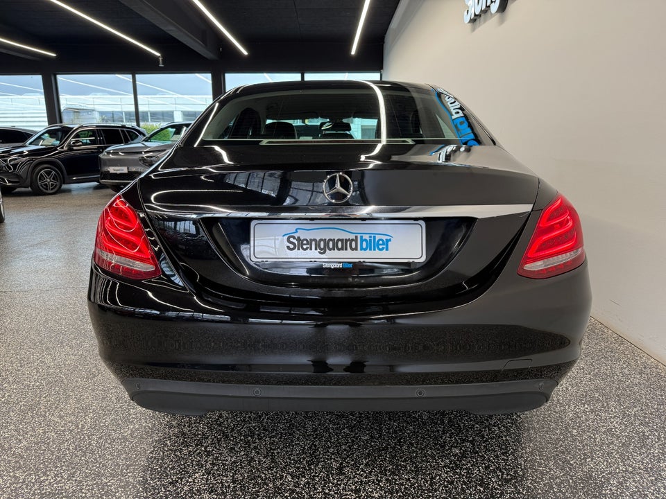 Mercedes C200 2,0 Avantgarde aut. 4d