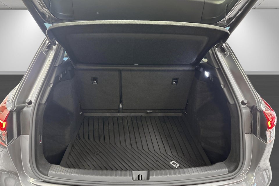 Audi Q4 e-tron 45 Progress 5d
