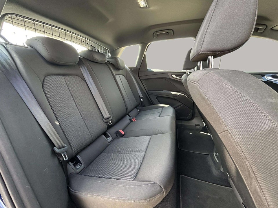 Audi Q4 e-tron 35 Advanced 5d