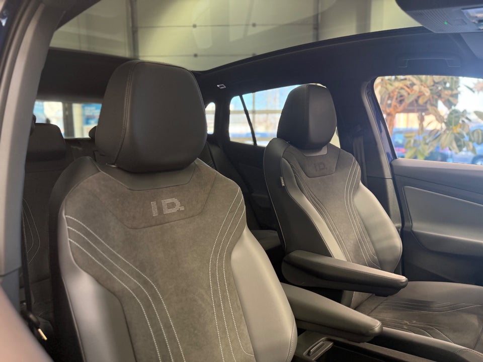 VW ID.4 77 Pro Style+ 5d