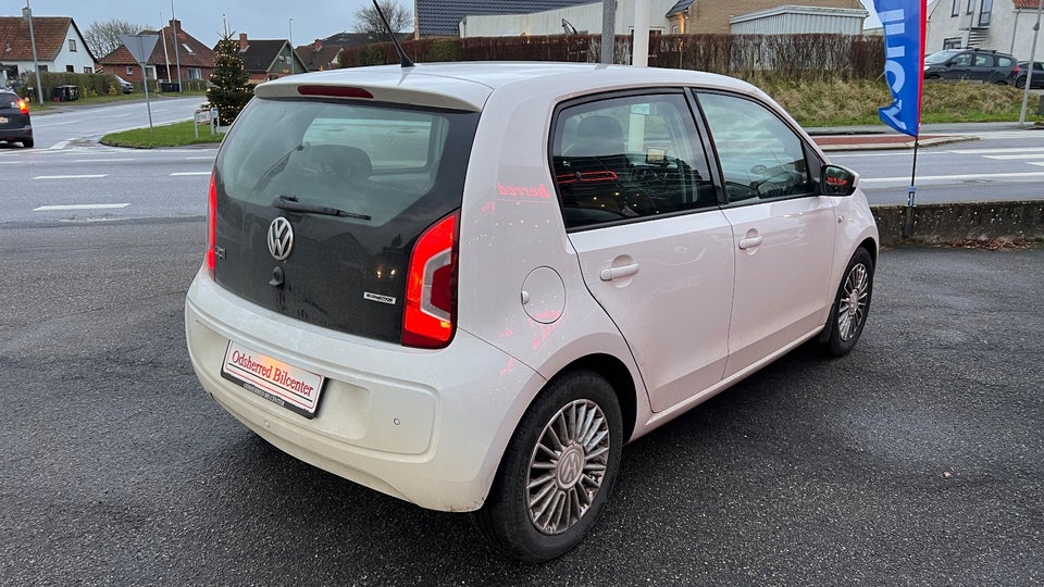 VW Up! 1,0 60 Style Up! BMT 5d