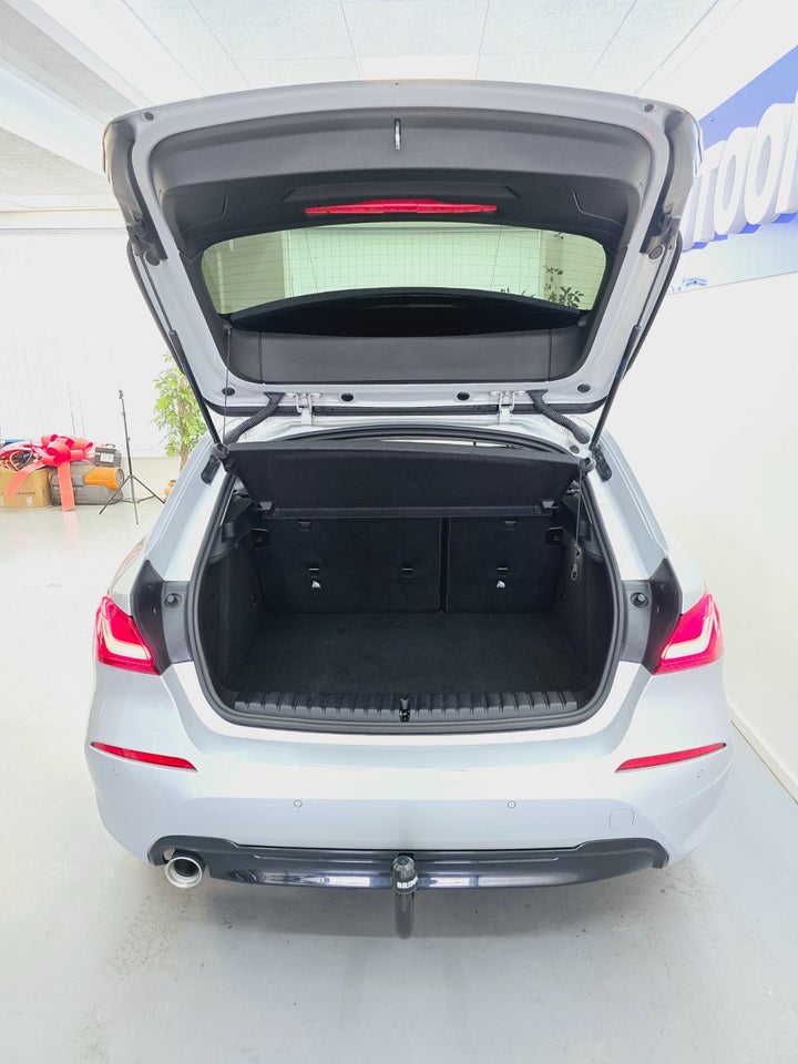 BMW 118i 1,5 Sport Line aut. 5d