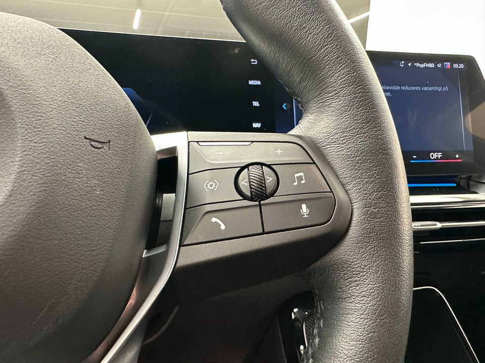 BMW iX1 eDrive20 X-Line 5d