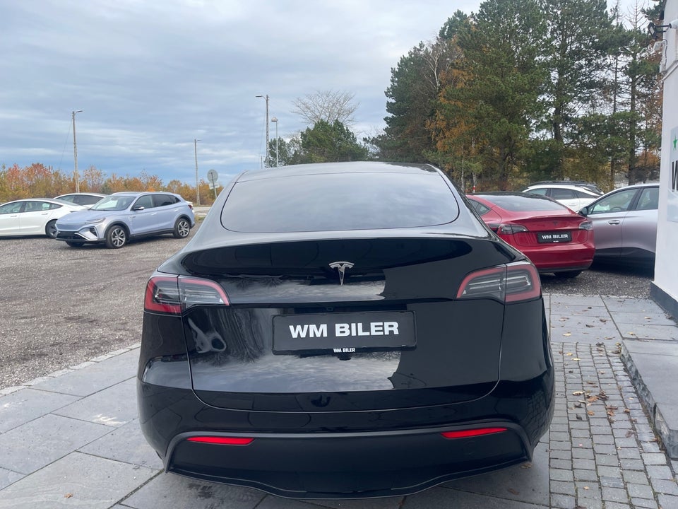 Tesla Model Y RWD 5d