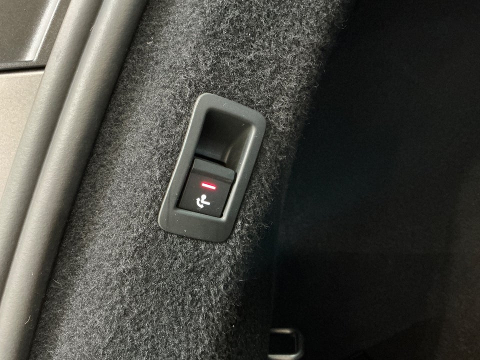 Audi Q4 e-tron 40 Attitude 5d