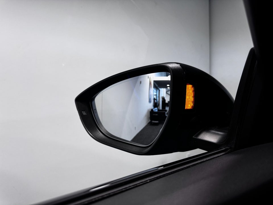 Audi e-tron 55 S-line quattro 5d