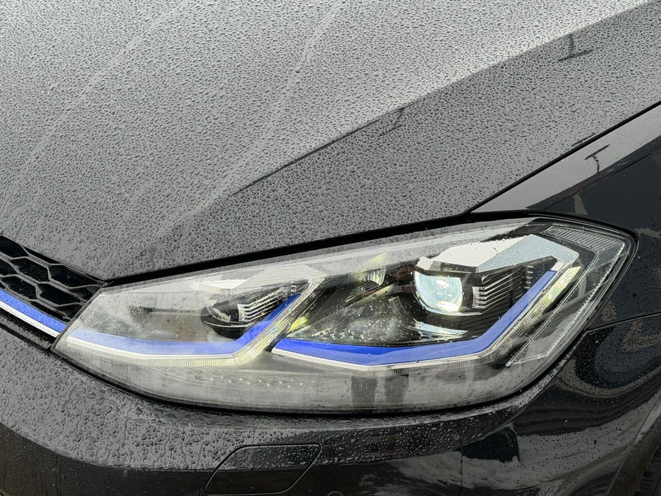 VW Golf VII 1,4 GTE DSG 5d