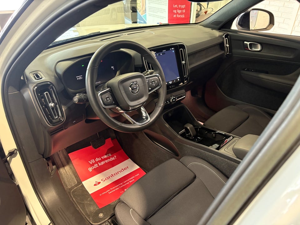 Volvo XC40 ReCharge Start 5d