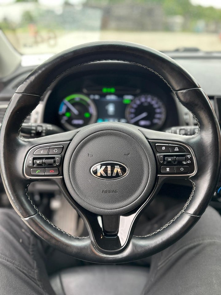 Kia Niro 1,6 PHEV Advance DCT 5d