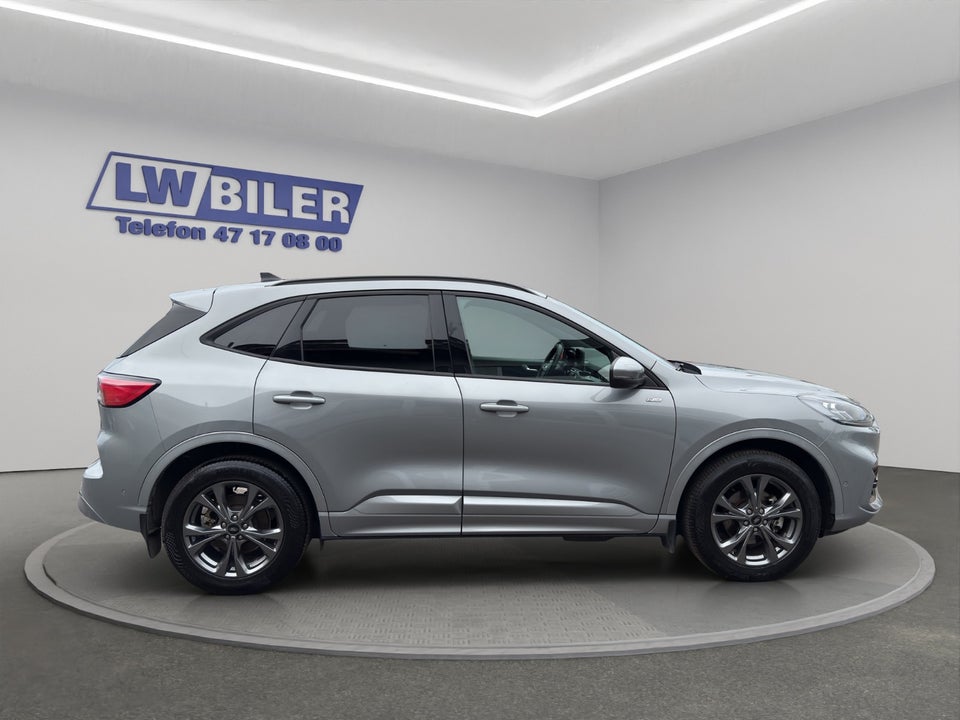 Ford Kuga 2,5 PHEV ST-Line X CVT 5d