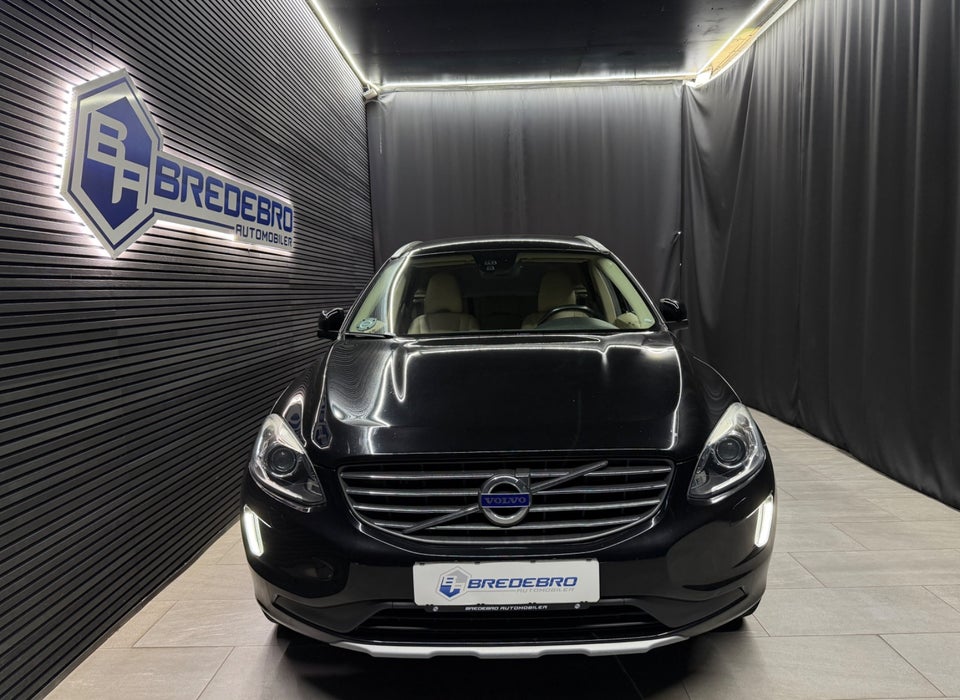 Volvo XC60 2,0 D3 150 Momentum 5d