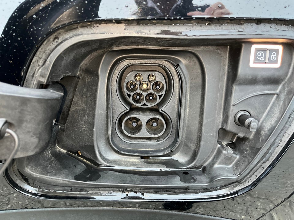 Peugeot e-2008 54 Style 5d