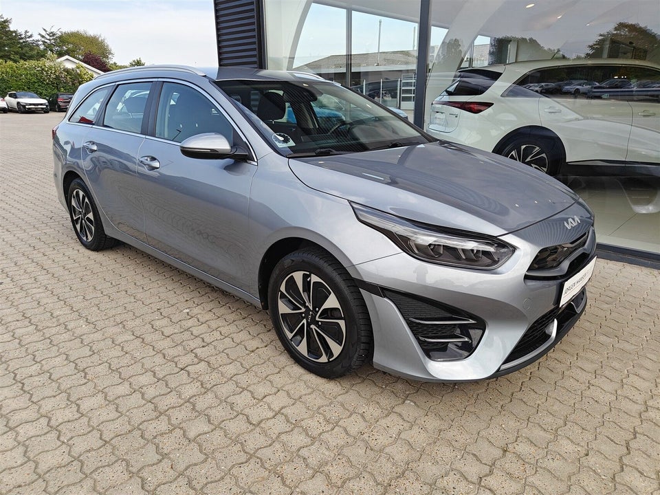 Kia Ceed 1,6 PHEV Prestige SW DCT 5d
