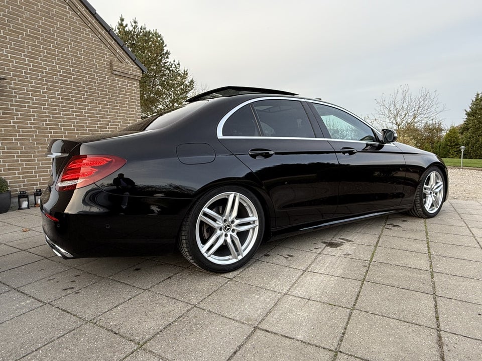 Mercedes E220 d 2,0 AMG Line aut. 4d