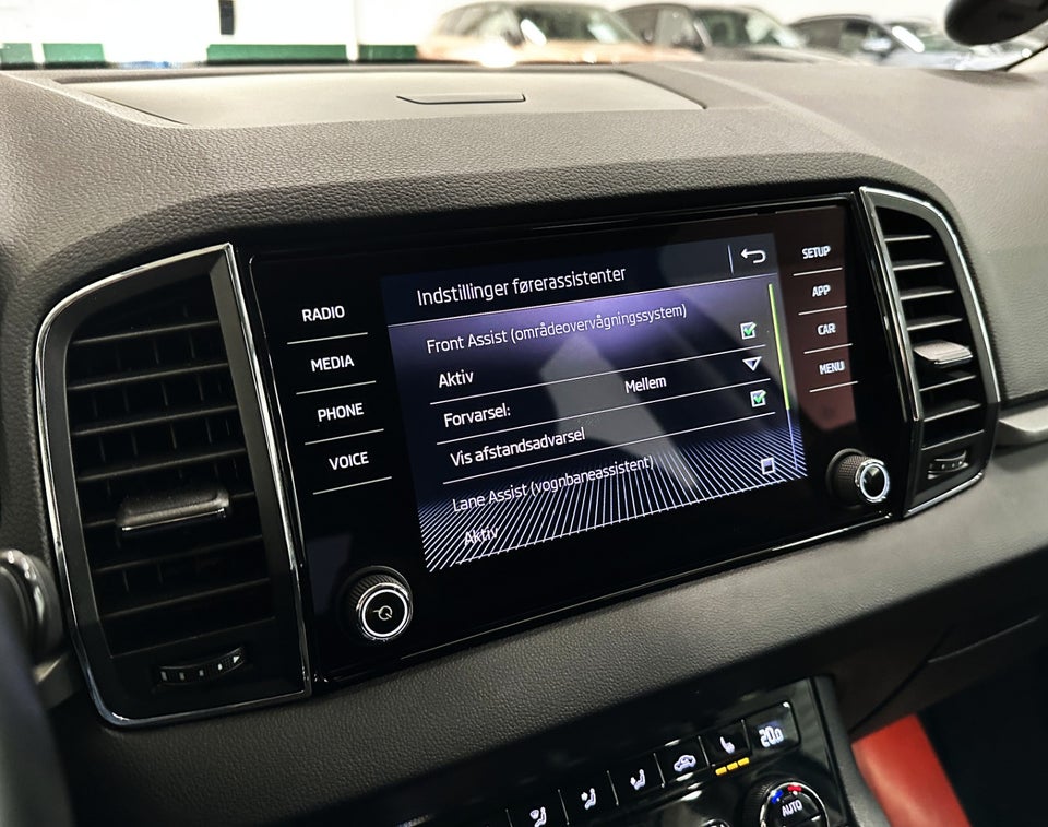 Skoda Karoq 1,6 TDi 115 Ambition DSG 5d