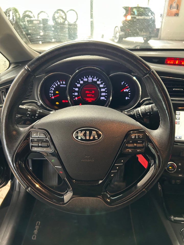 Kia Ceed 1,4 CVVT Attraction SW 5d